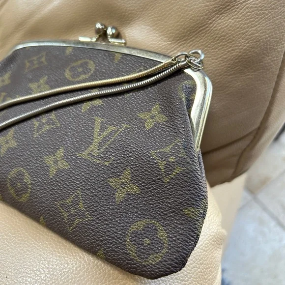 💼SUPER RARE VINTAGE KISS LOCK wristlet/purse - Picture 8 of 9